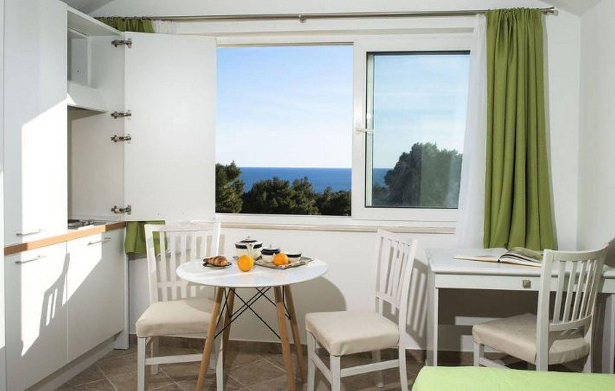 Apartments Milka & Miho دوبروفينك المظهر الخارجي الصورة